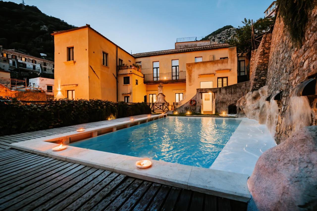 Amalfi Resort